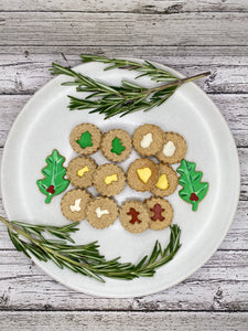 Holiday Dog Cookies: Festive Biscuits with Natural Ingredients