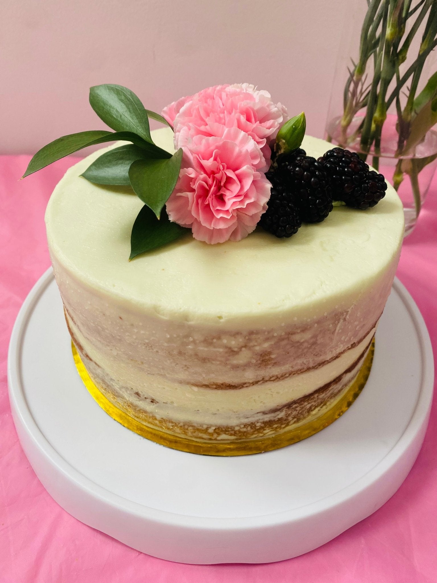 Irresistible Hooman Cake Delights: A Symphony of Flavors - CiaCia PetKery