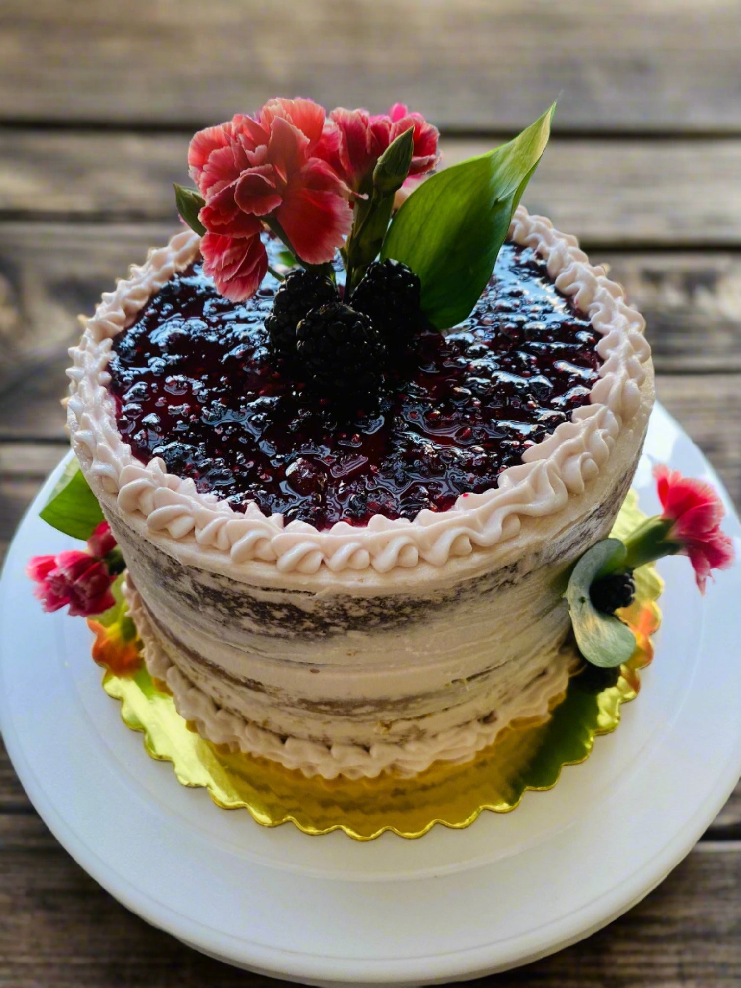 Irresistible Hooman Cake Delights: A Symphony of Flavors - CiaCia PetKery